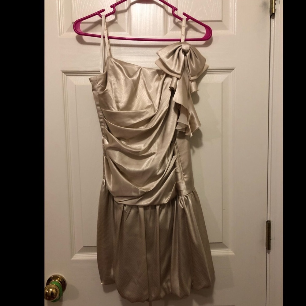 Dress great for homecoming!